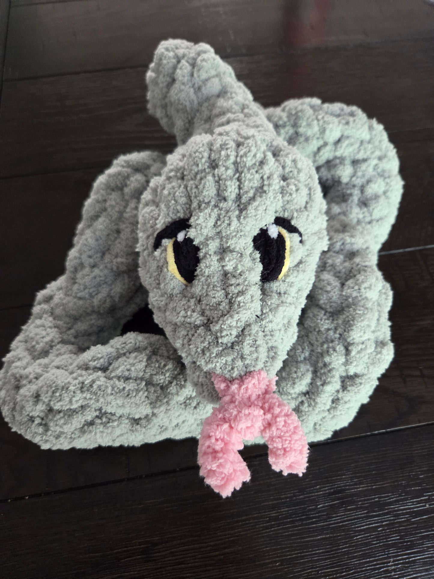 Large 3ft Chunky Finger Knit Snake – Handmade Chenille Fidget Plush, Soft Sensory Pet, Unique Toy Snake