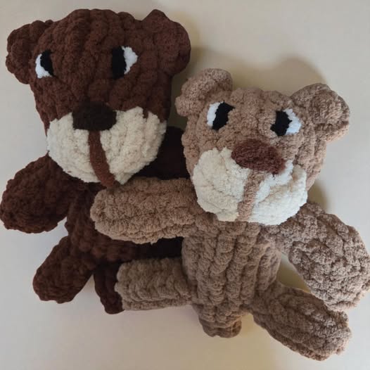 Hand-Knit Plush Otters– Super Soft