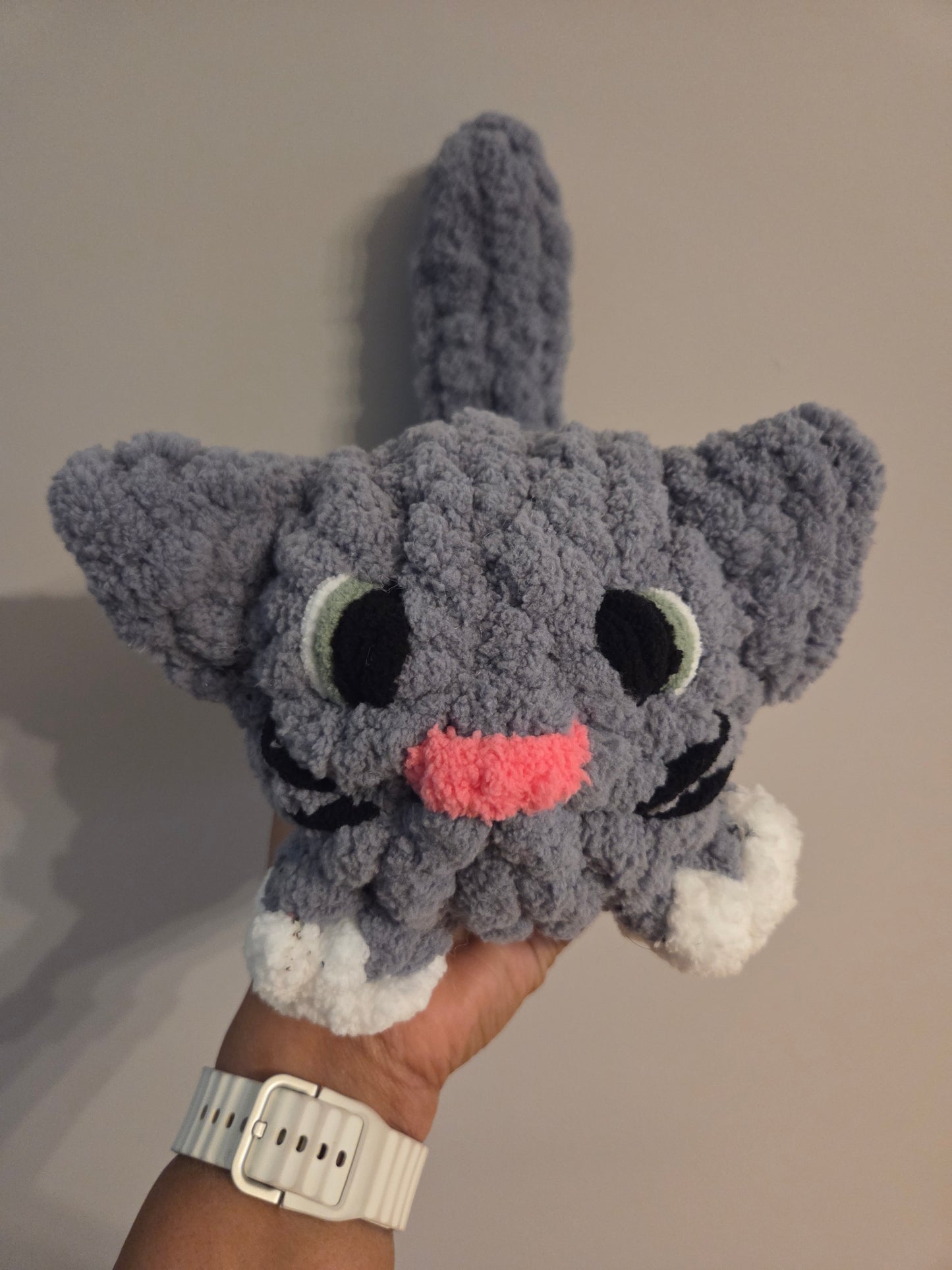 Chunky Finger Knit Cat Loaf – Handmade Plush Kitty – Soft Stuffed Animal Decor – Unique Gift for Cat Lovers