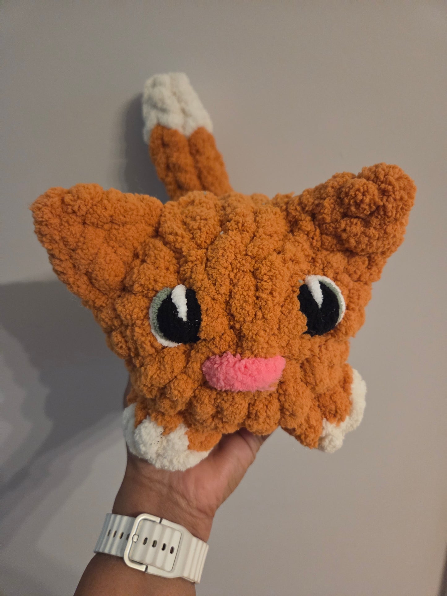 Chunky Finger Knit Cat Loaf – Handmade Plush Kitty – Soft Stuffed Animal Decor – Unique Gift for Cat Lovers