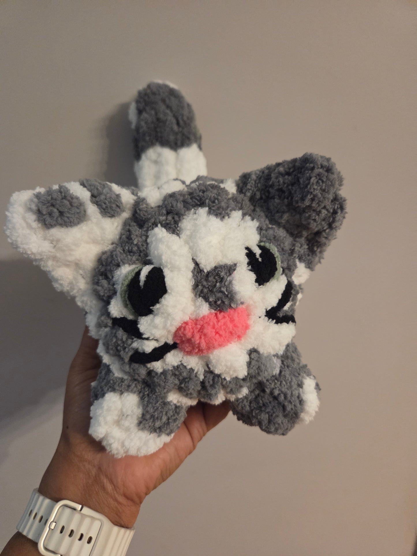 Chunky Finger Knit Cat Loaf – Handmade Plush Kitty – Soft Stuffed Animal Decor – Unique Gift for Cat Lovers